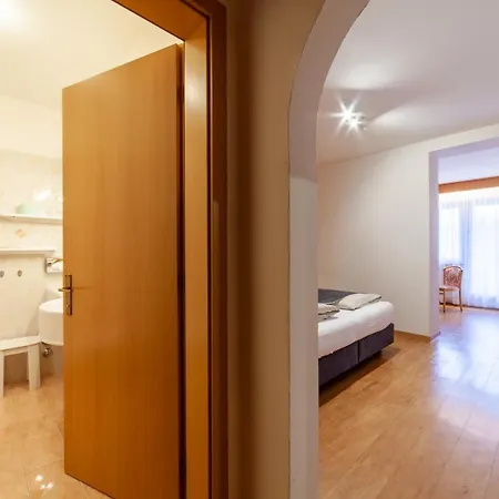 فندق Fruehstuecks-hotel Olympia