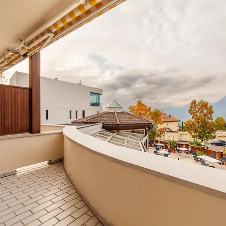 Fruehstuecks-hotel Olympia 3* تيرولو
